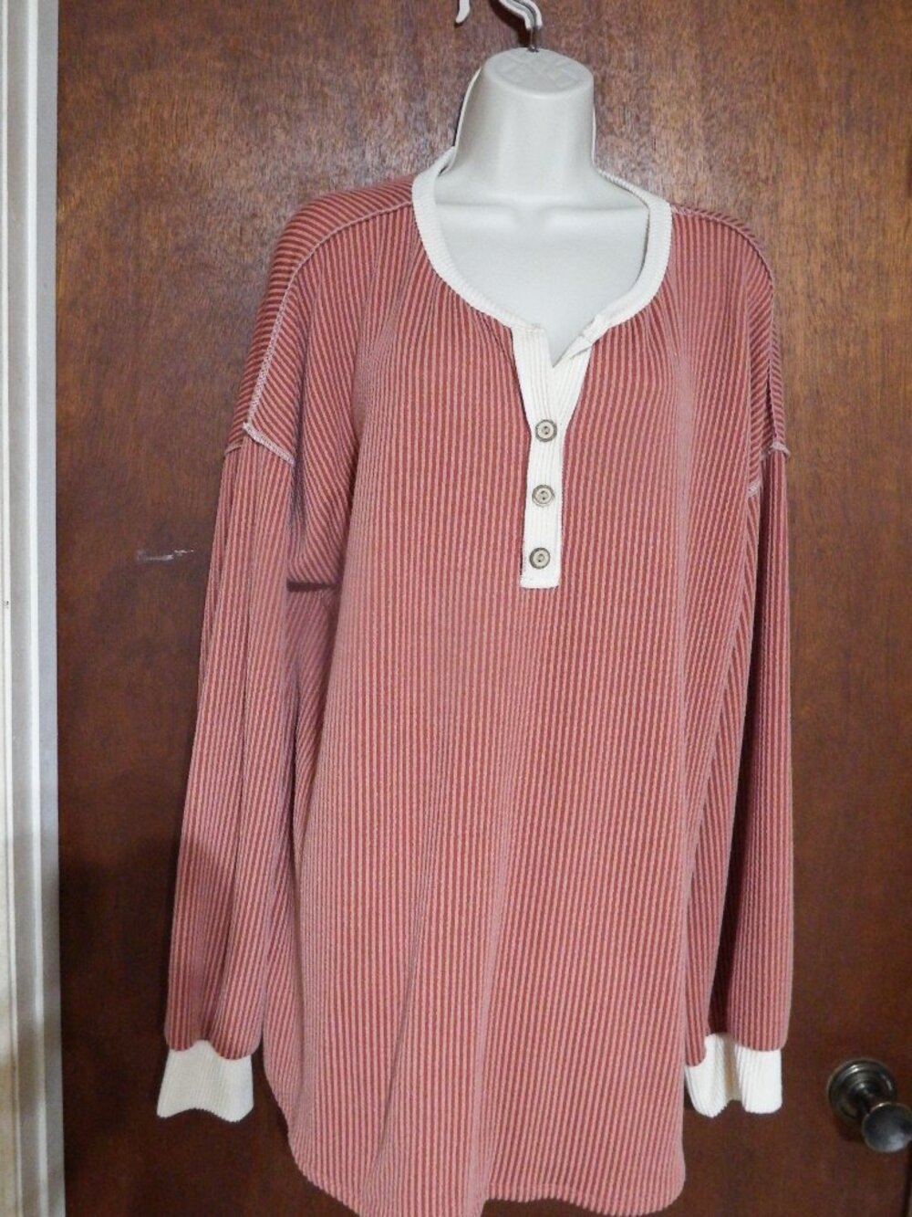 Womens long sleeve cozy shirt, Size 3XL